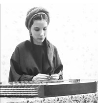 شیما حسینیان